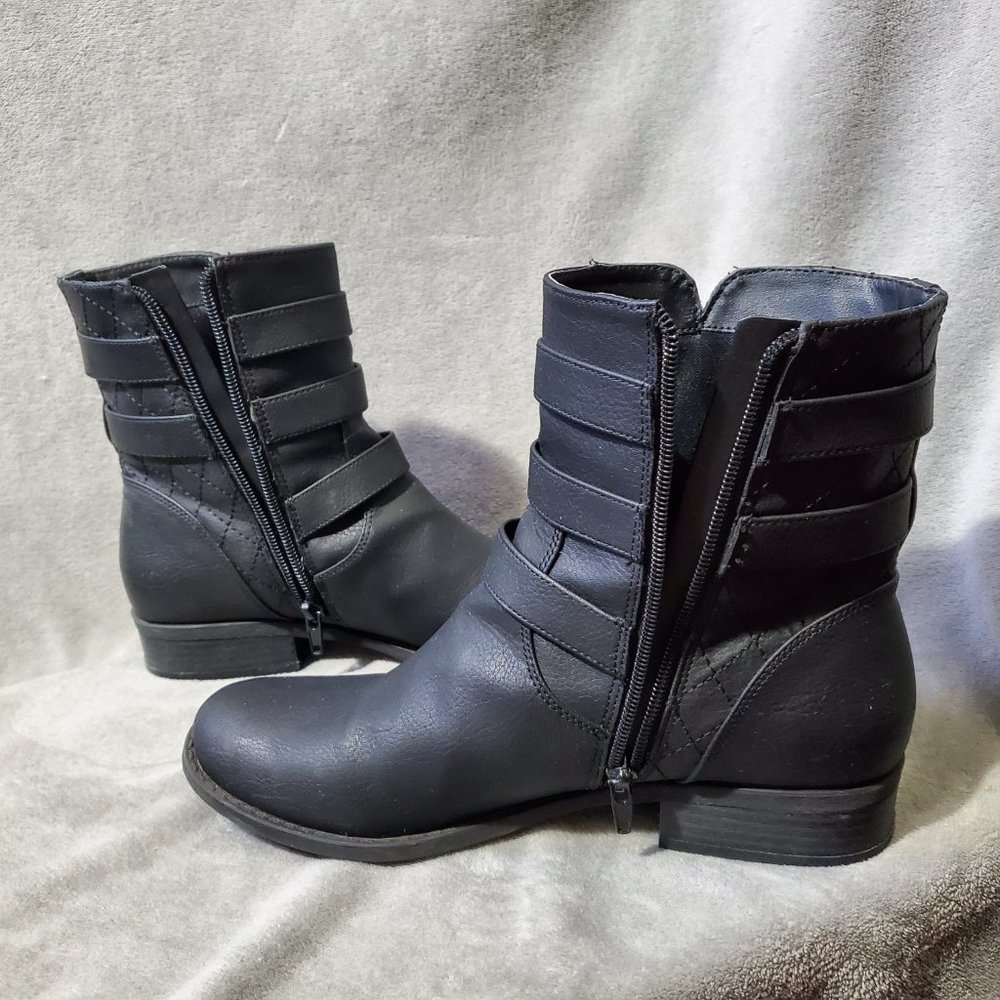 Guess Buckles and Straps Ankle Boots Black Size 9M - Picture 7 of 16